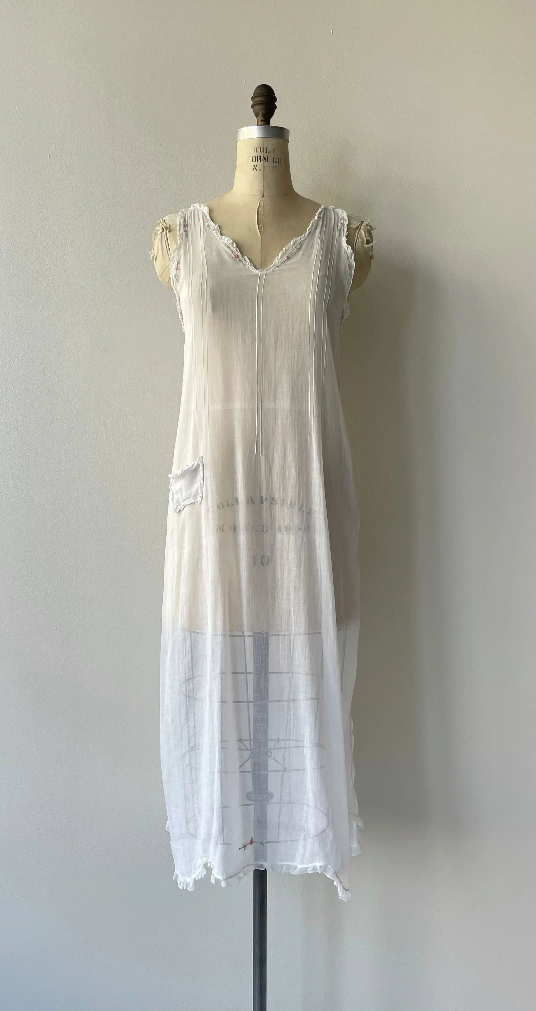 1920s Cotton Nightdress