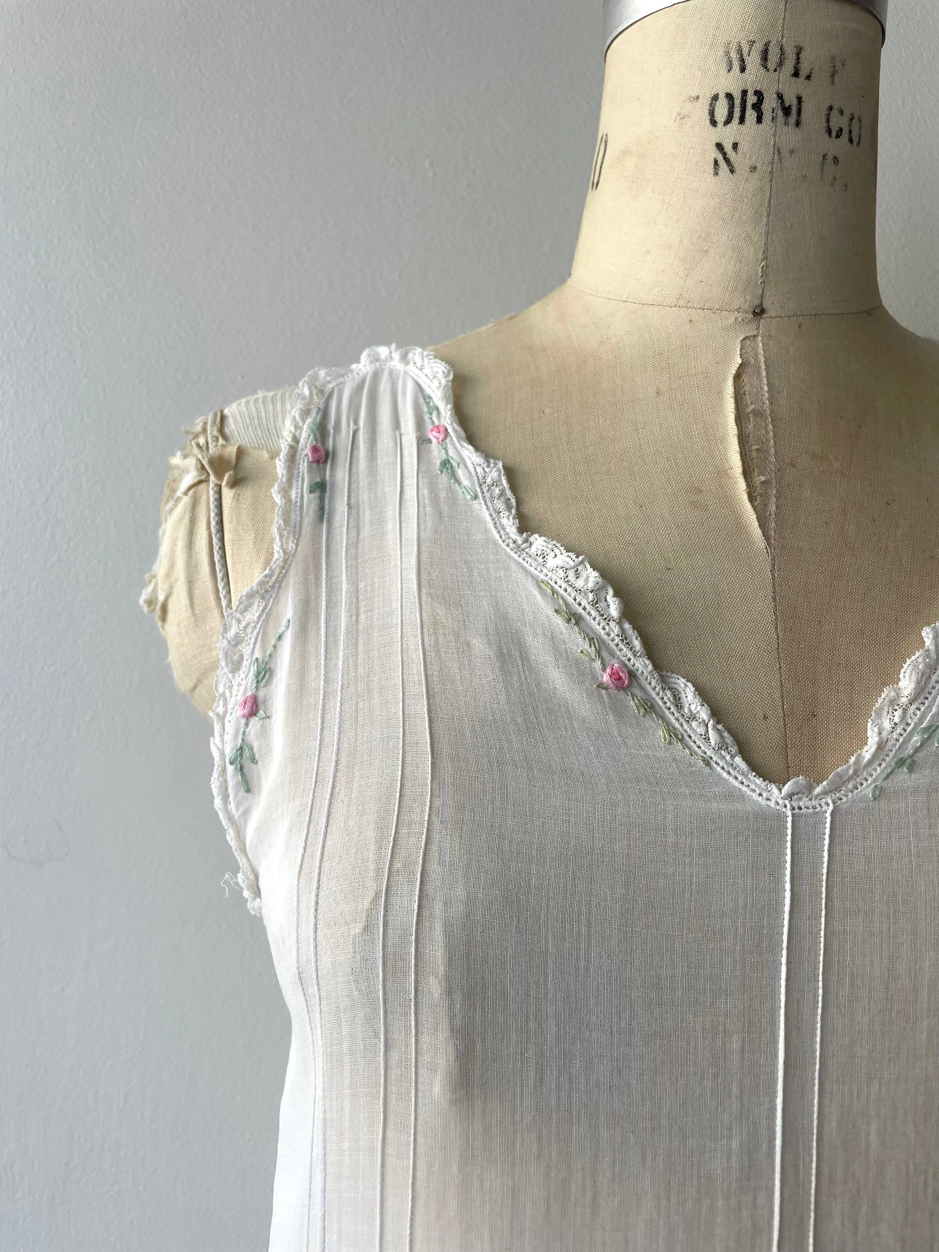 1920s Cotton Nightdress