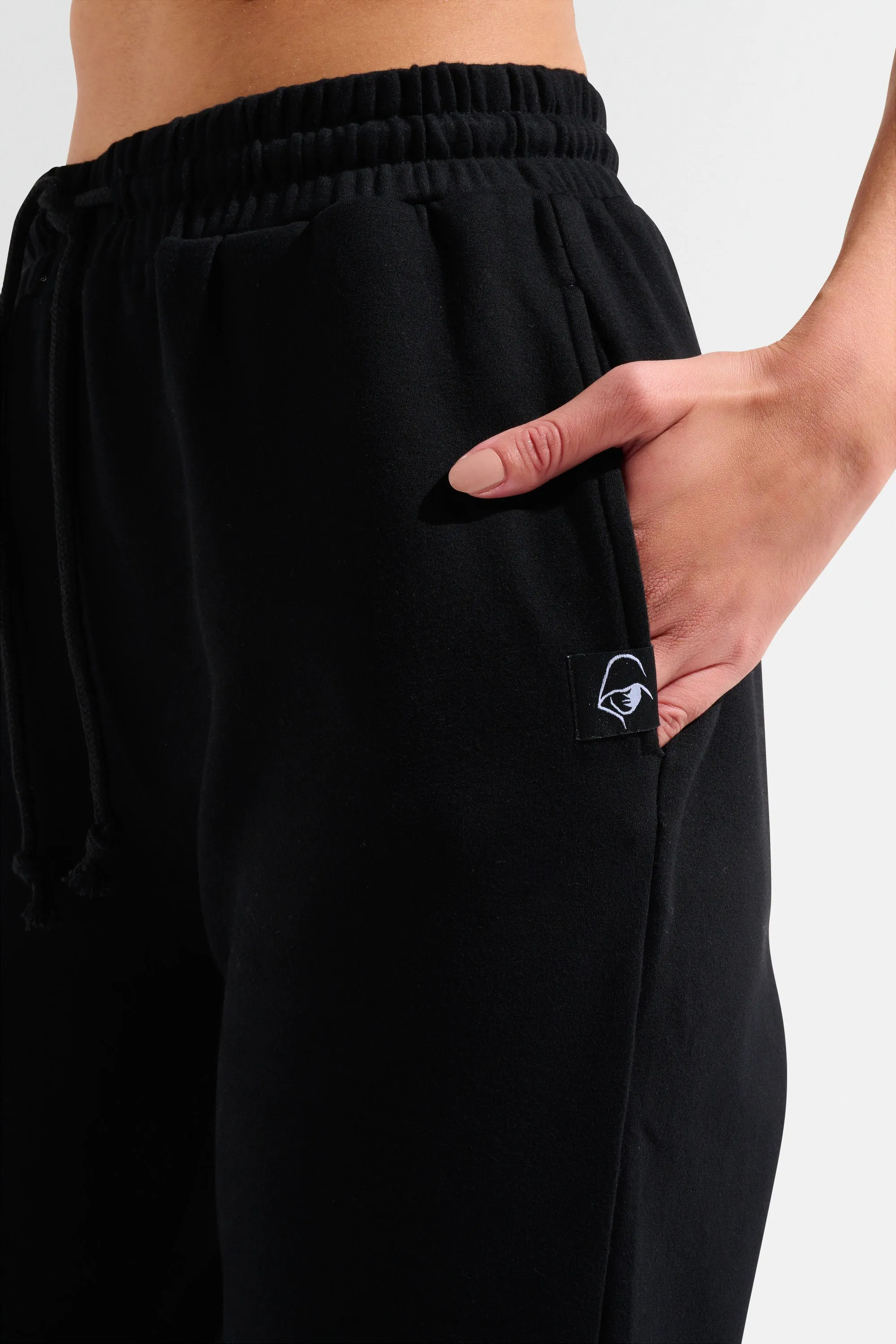 Ultraluxe Sweatpant - Black