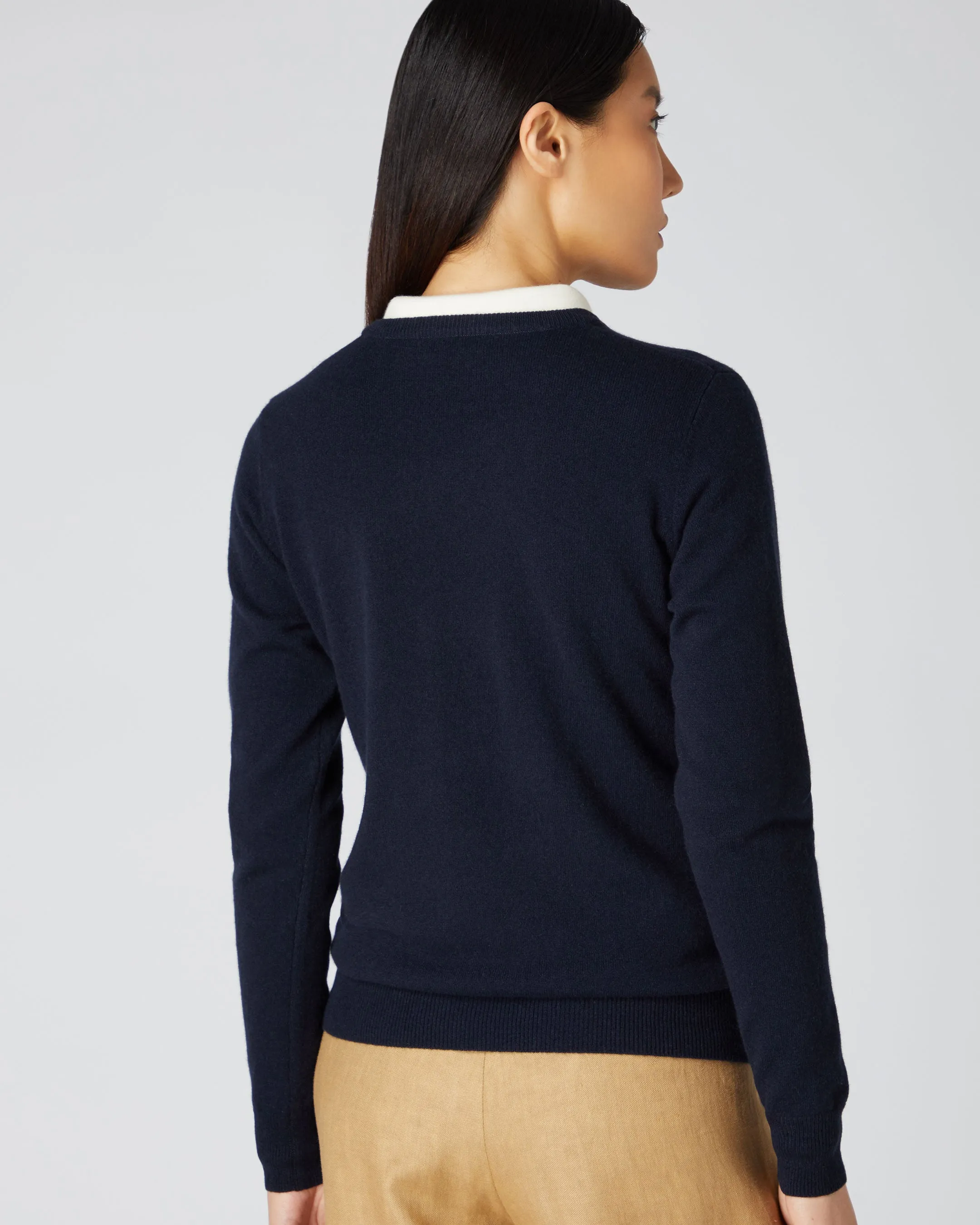 Women's Evie Classic Round Neck Cashmere Jumper Navy Blue