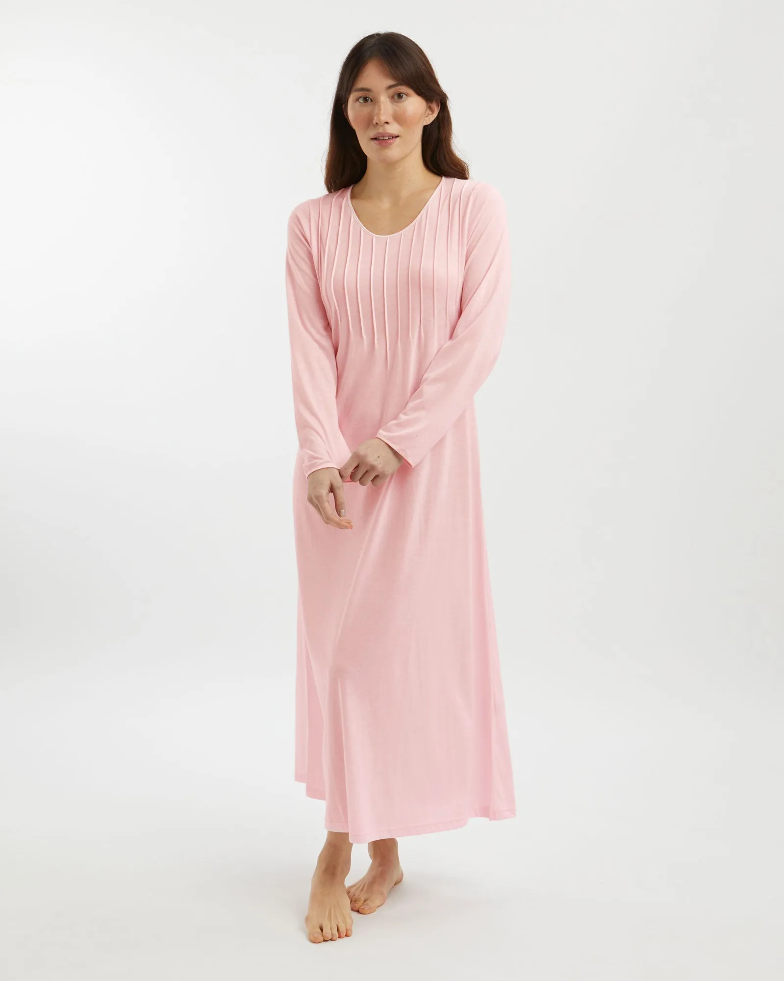 Women's French Pleat Long Sleeved Jersey Nightdress - Pink